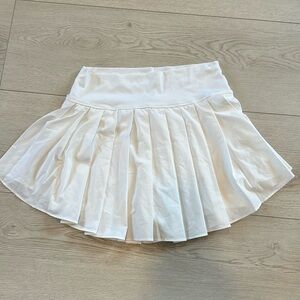 Aerie White Pleated Mini Skort | Size Large